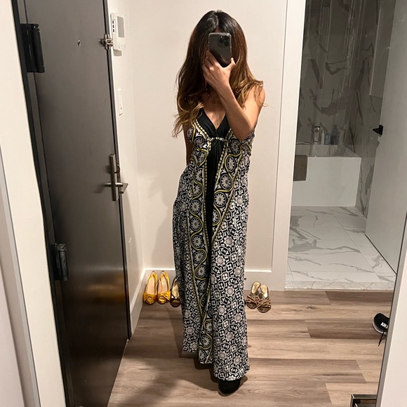 SOLD: Mango maxi dress - Picture 9 of 10